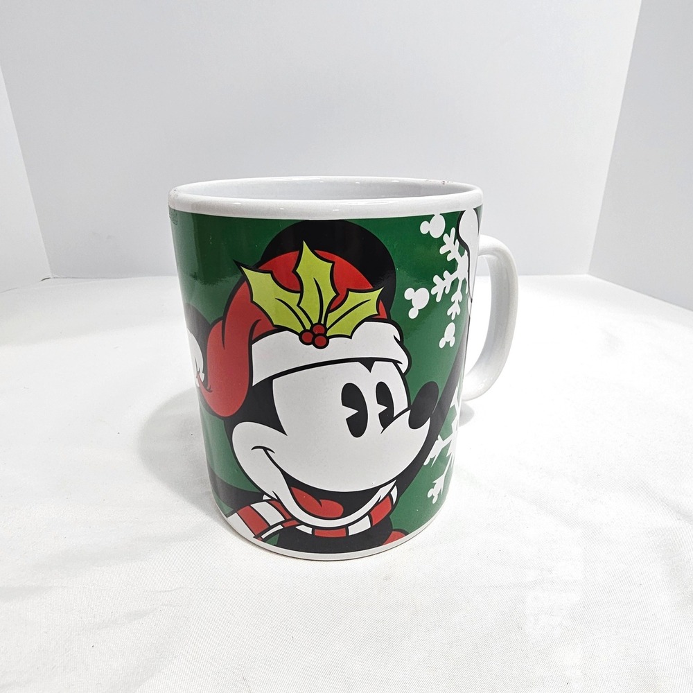 Disney Galerie Mickey Mouse Christmas Holiday Coffee Mug Green Snowflake Ceramic